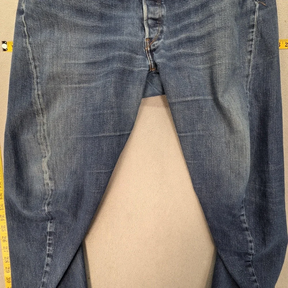 Levis important sizing
